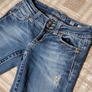 Miss Me size 25 Boot Cut jeans! 💕